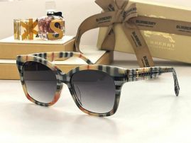 Picture of Burberry Sunglasses _SKUfw52329937fw